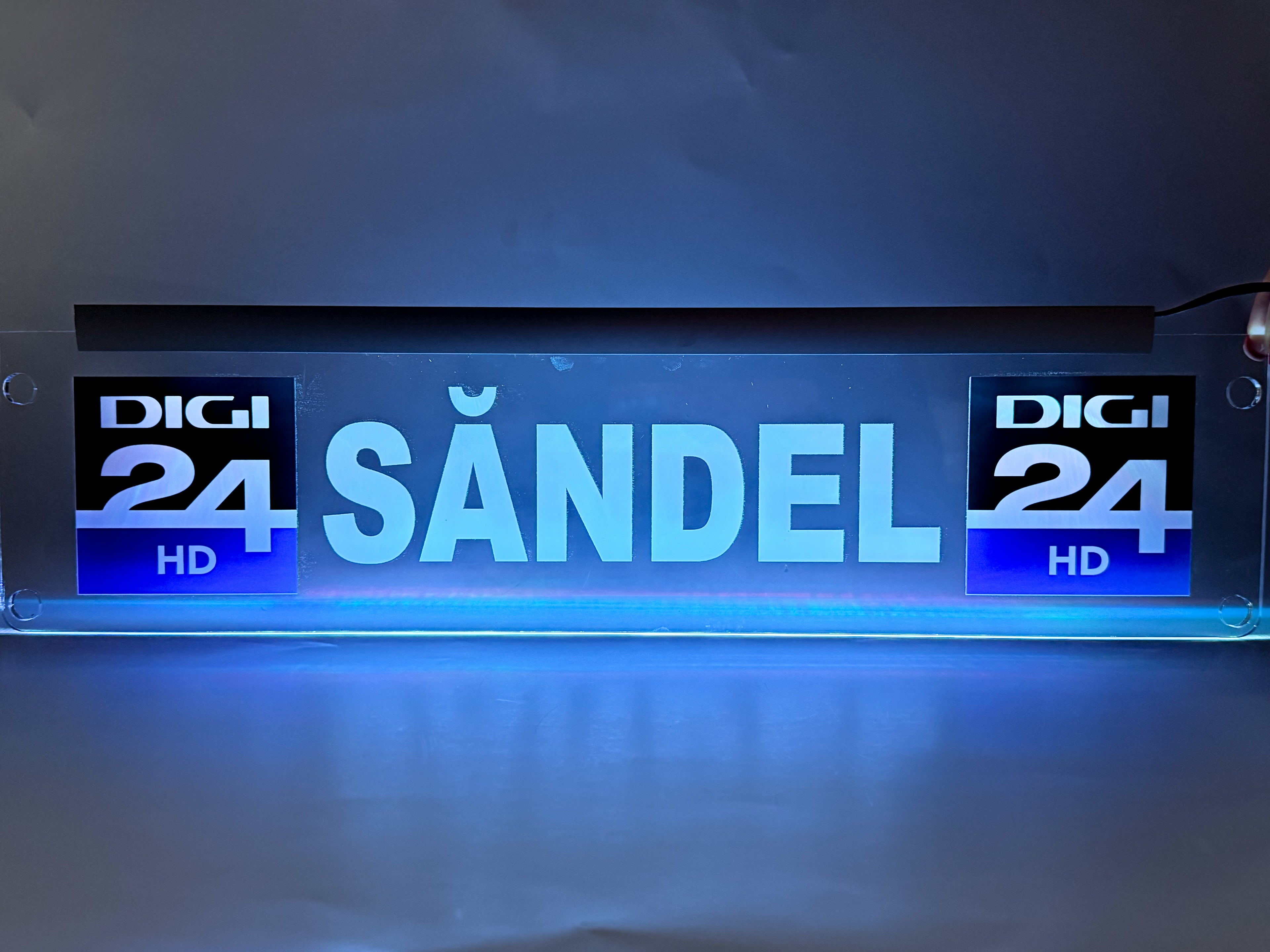 Plăcută Led 3D - Televiziune