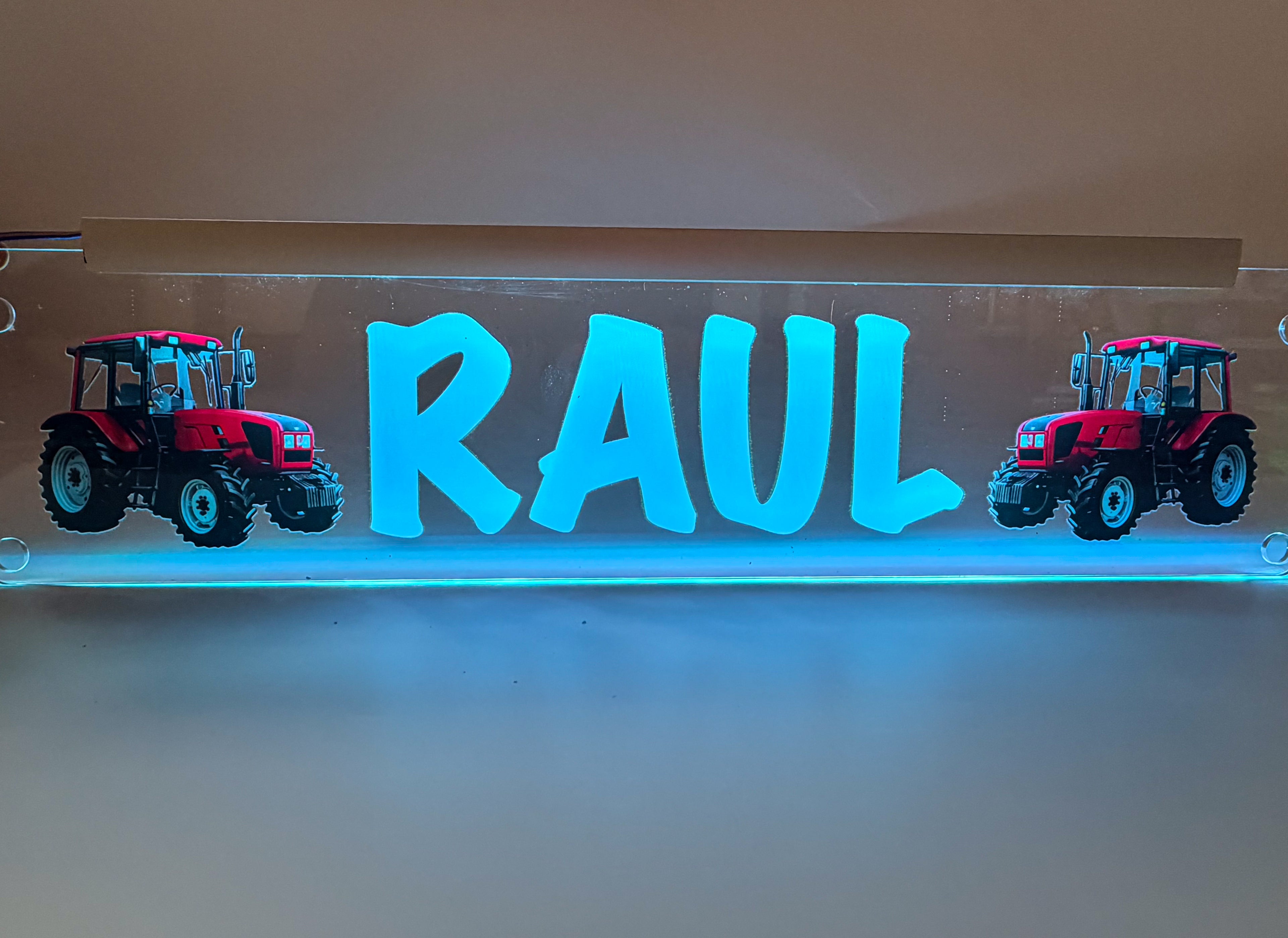 Plăcută LED 3D - Foto cu tractorul tău