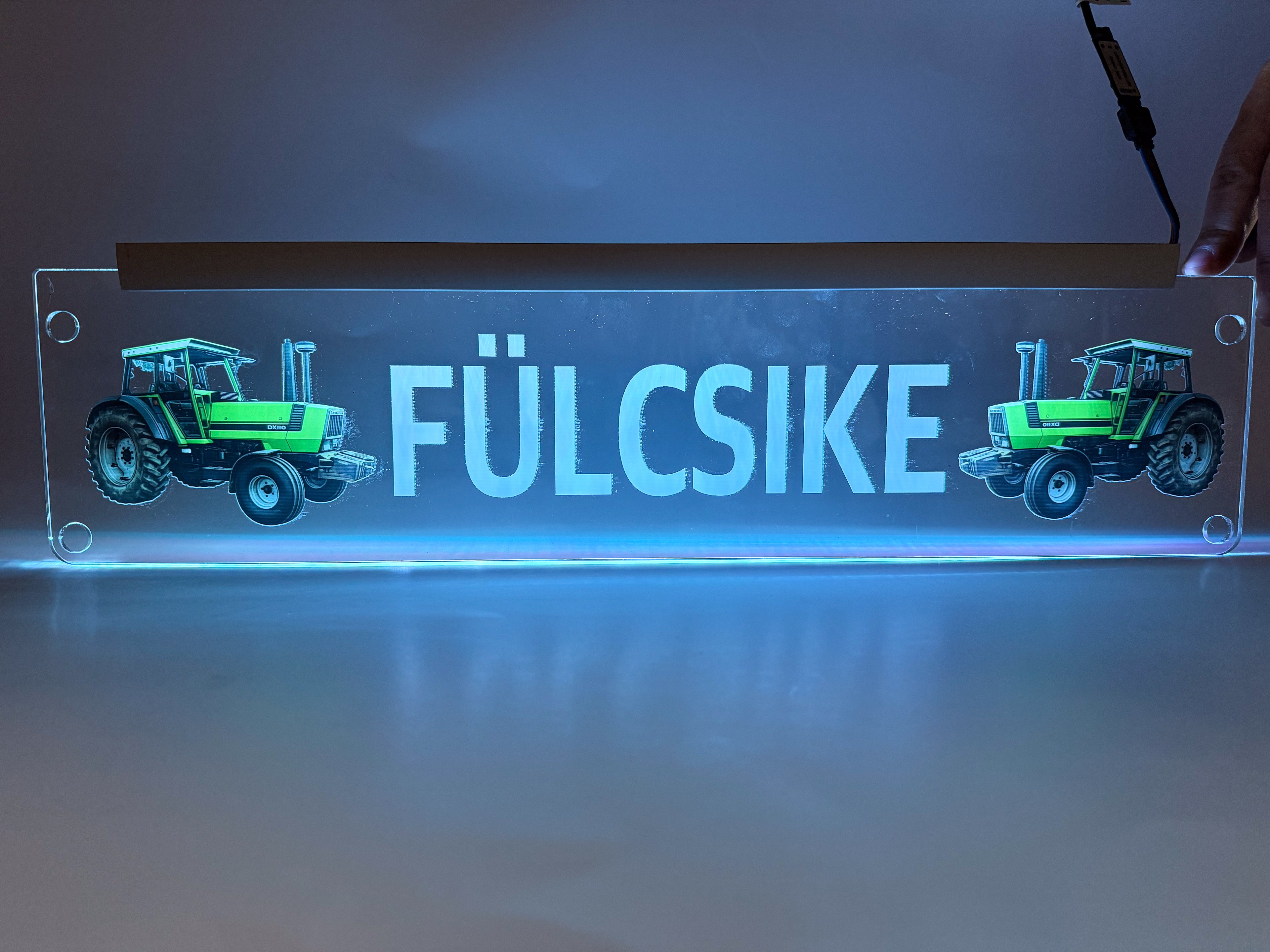 Plăcută LED 3D - Tractorul Tău
