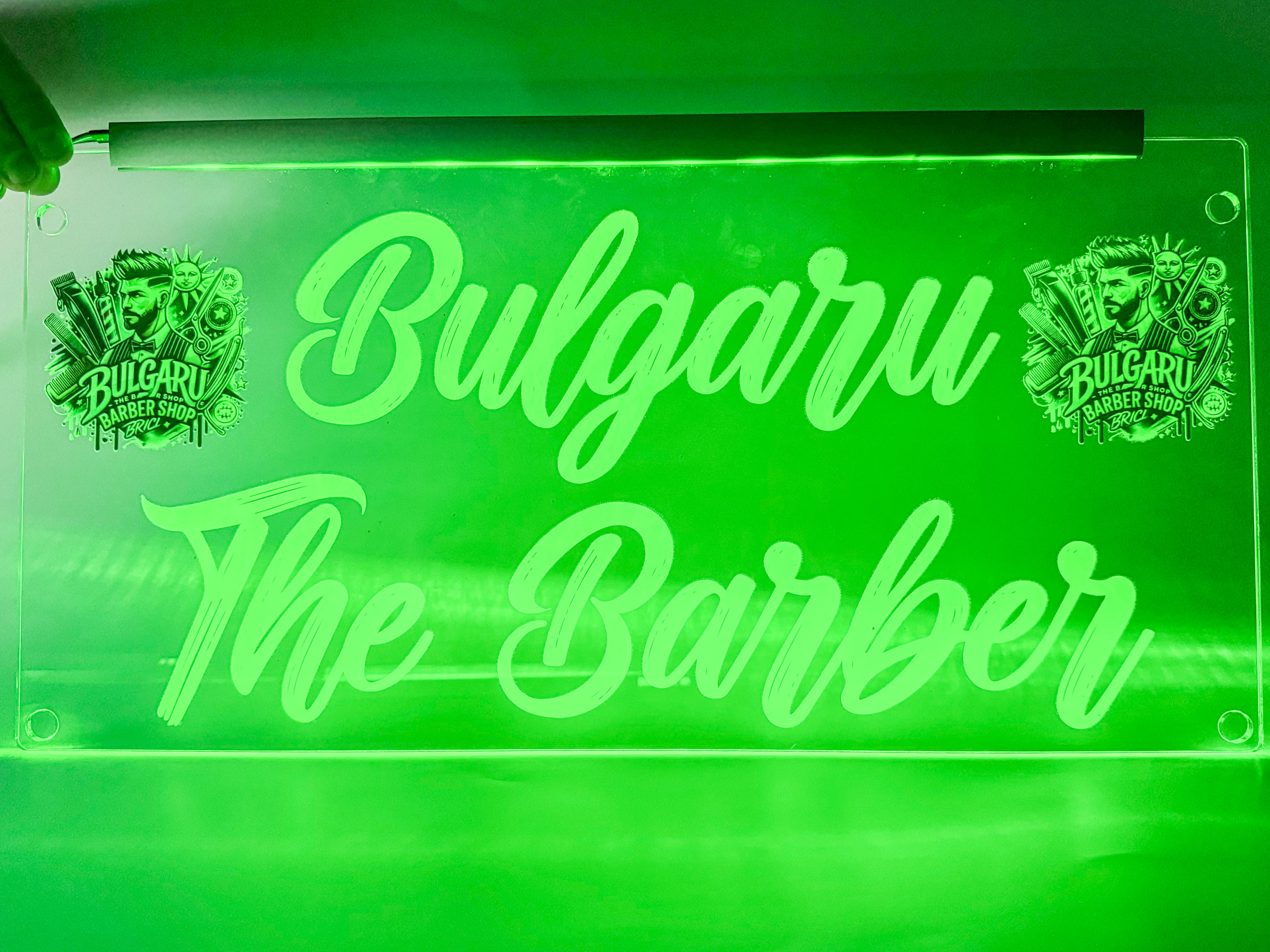 Plăcută 3D Barber Shop