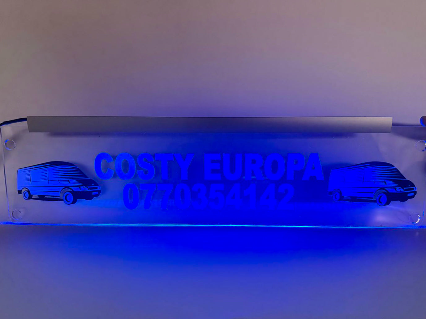 Plăcuță LED 3D - Transportatori