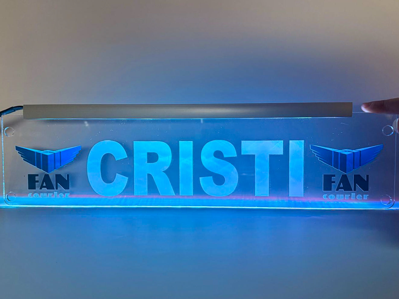Plăcuță LED 3D - FanCourier